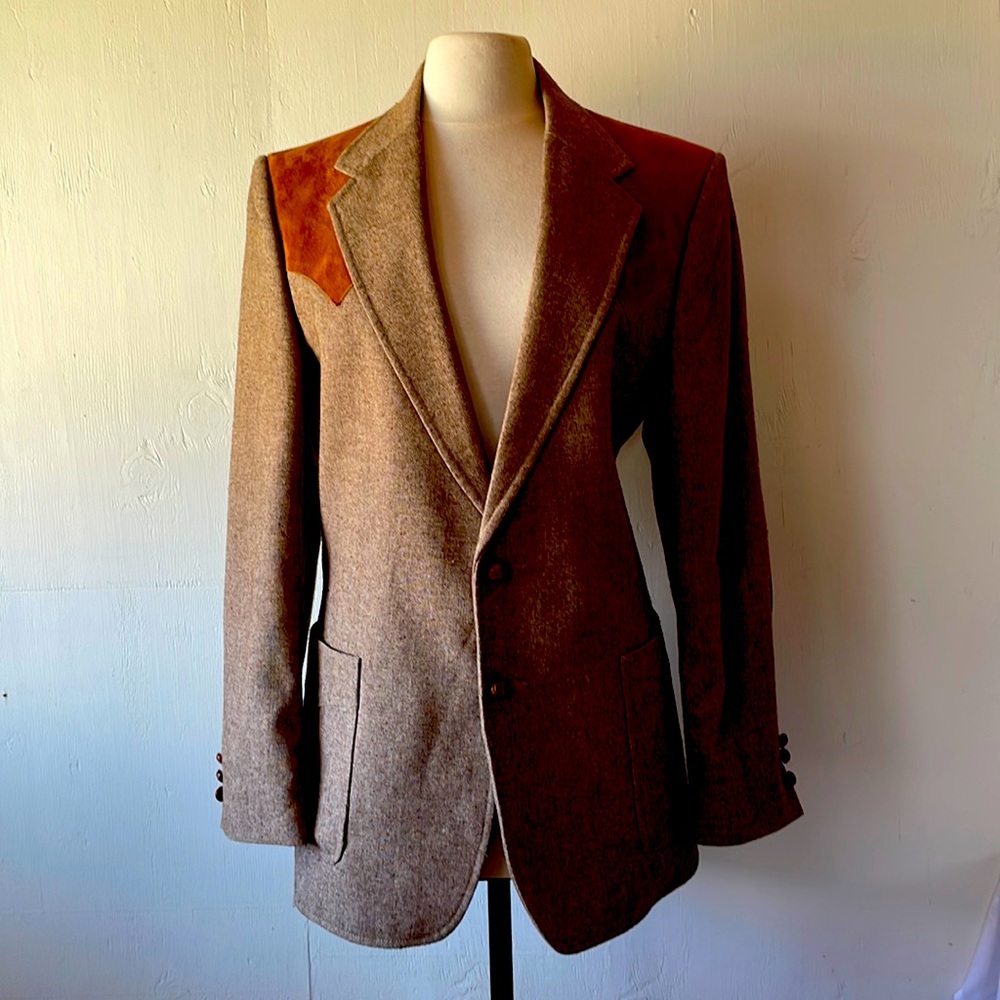 Vintage Brad Whitney men’s western blazer. Tweed with leather detailing.